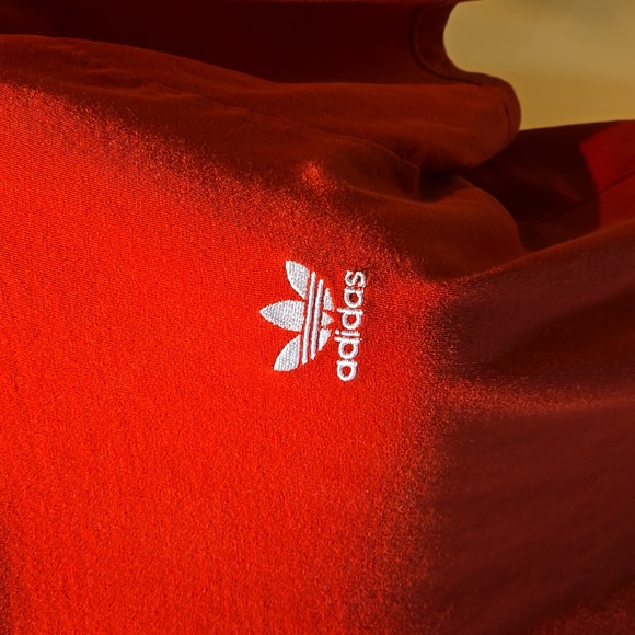 ADIDAS Vintage Men's Red short sleeves T-Shirt - Picture 4 of 9